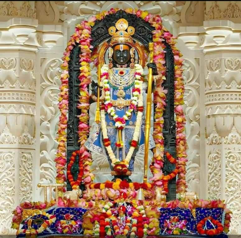 lord ram illumunated with surya tilak ಸೂರ್ಯ ತಿಲಕ ದೊಂದಿಗೆ ಅಲಂಕಾರಗೊಂಡ ಶ್ರೀ ರಾಮ