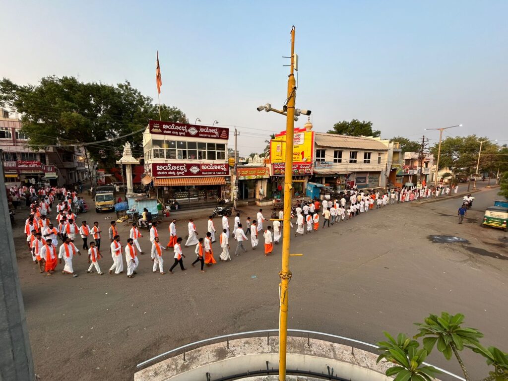 Ilakal Hanuma Jayanti Hundreds of Hanuman devotees walk 