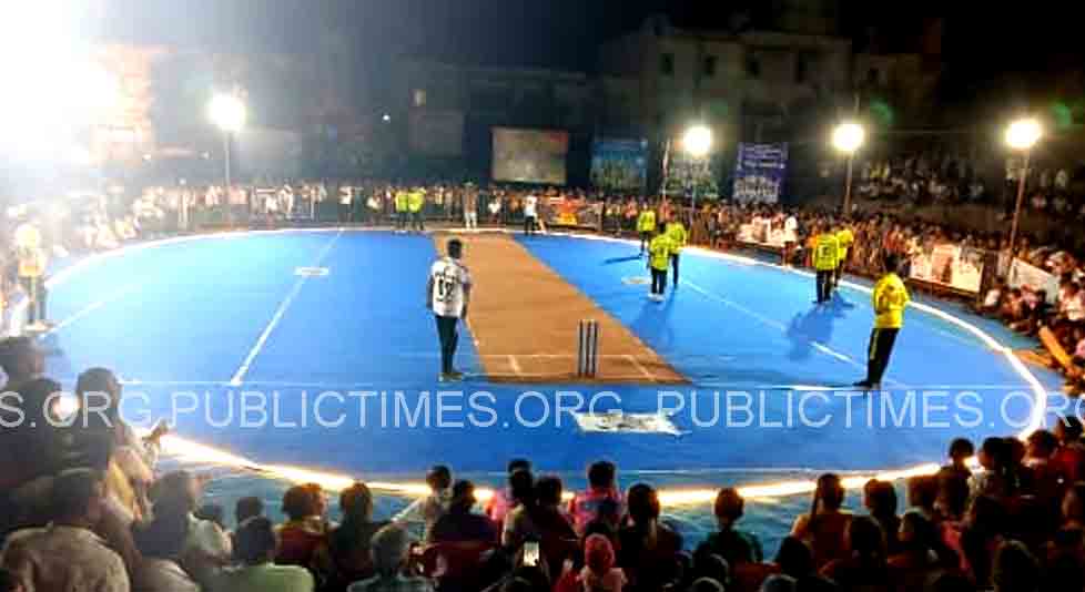 ILKAL Kuruhinashetty  Run for the Kuruhinashetty Premier League tournament ಕುರುಹಿನಶೆಟ್ಟಿ ಪ್ರೀಮಿಯರ್ ಲೀಗ್ ಪಂದ್ಯಾವಳಿಗೆ ಚಾಲನೆ